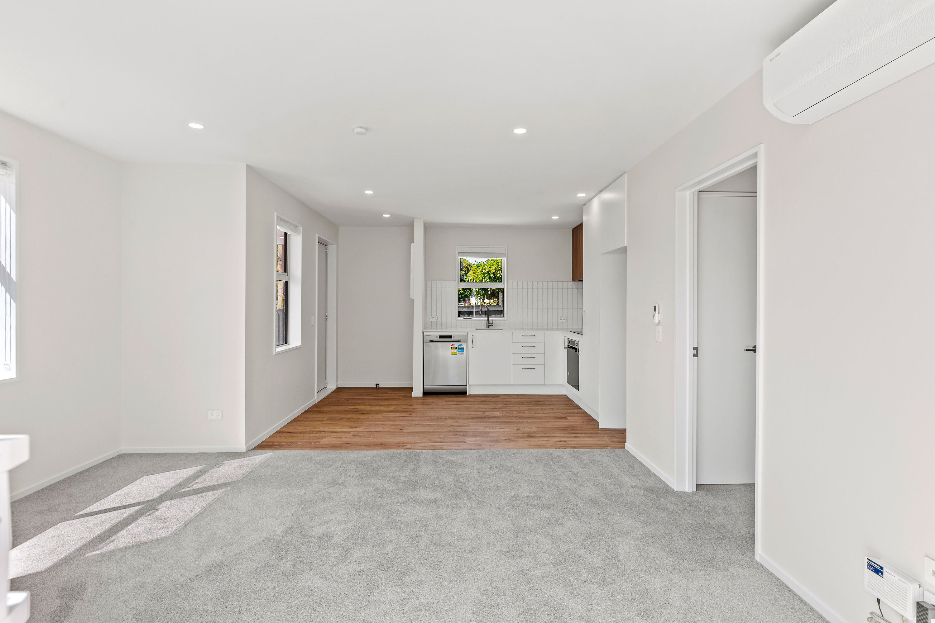 76Sullivanavenue 10