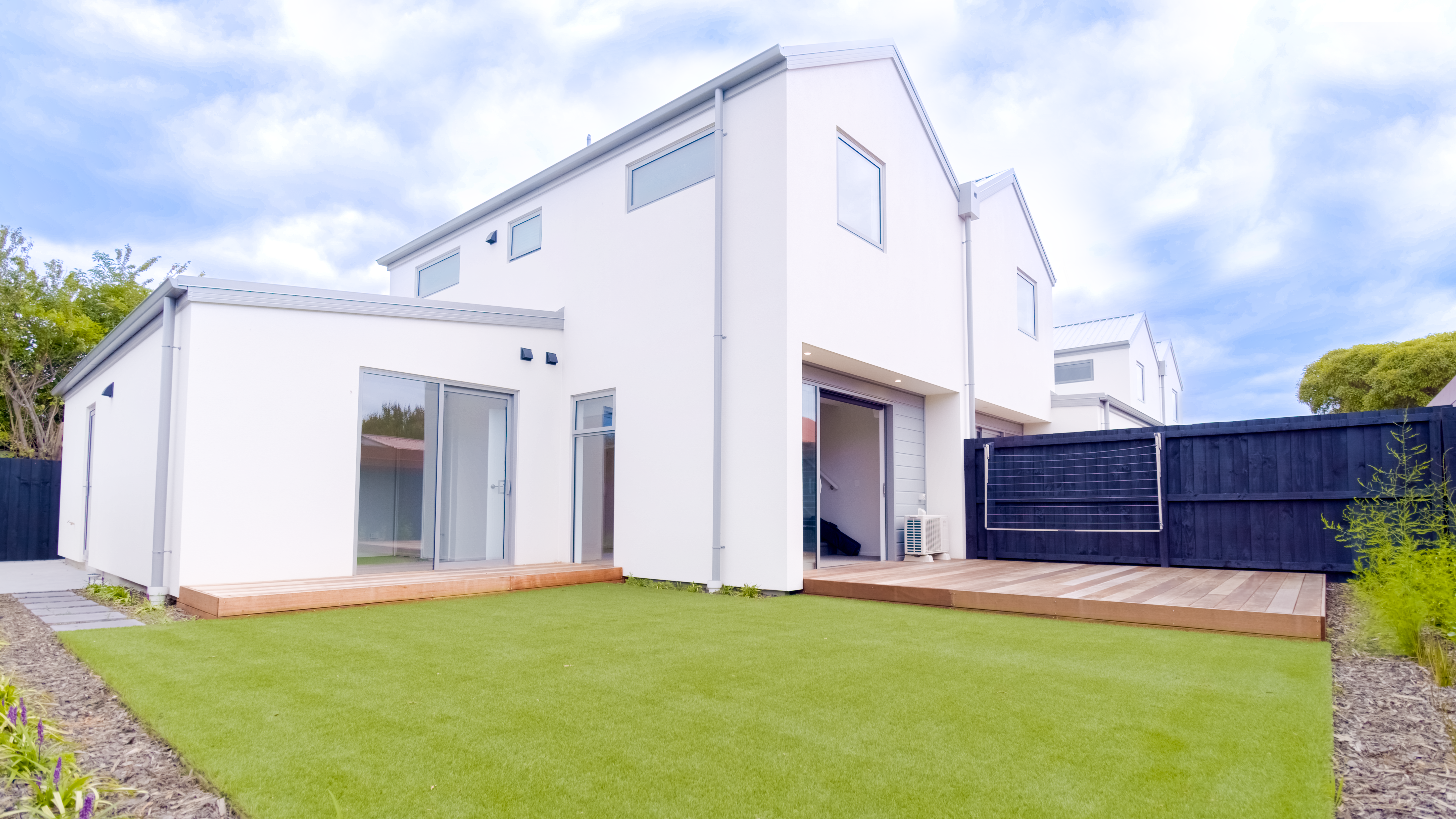 Master With Added Sky And Vibrance (1)